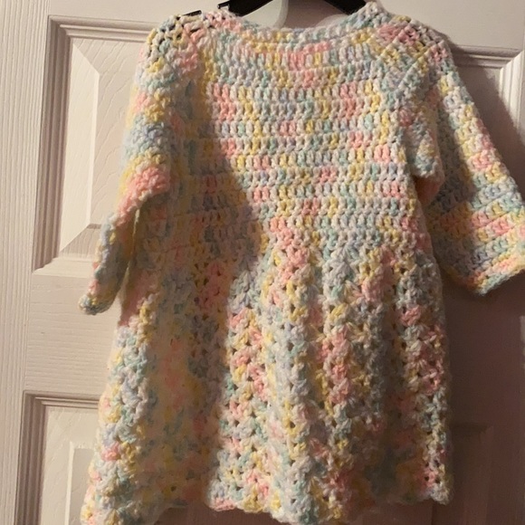 Baby knitted cardigan with matching hat - Picture 2 of 4